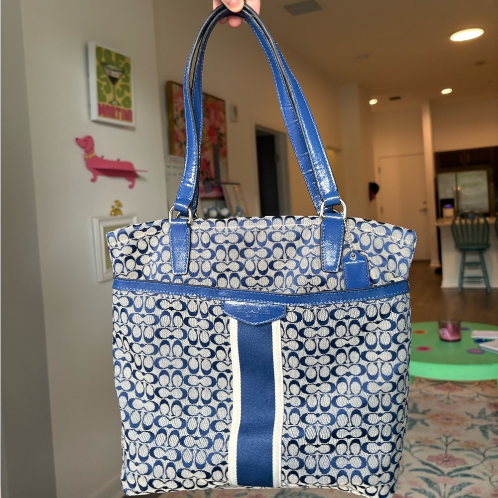 Vintage blue and gray classic COACH tote bag!